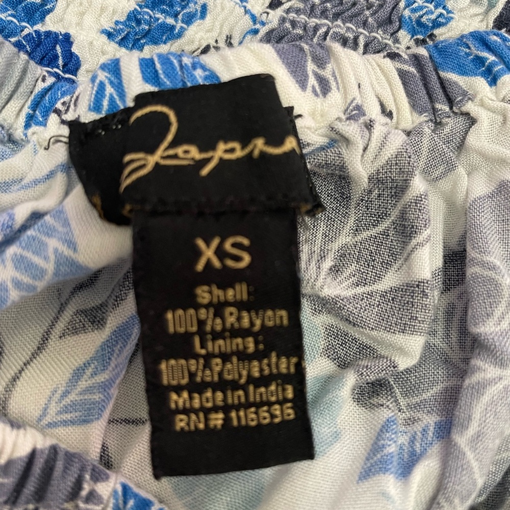 Japna Floral Blouse in Blue and White Size XS - Picture 8 of 9